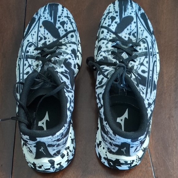 Mizuno Rebellion Flash Running Shoes - Picture 1 of 6